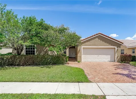 405 SW 198th Terrace Pembroke Pines FL 33029