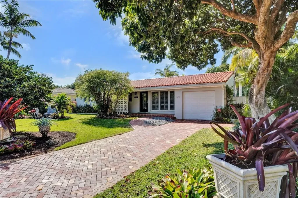 1632 NE 28th Street Wilton Manors FL 33334