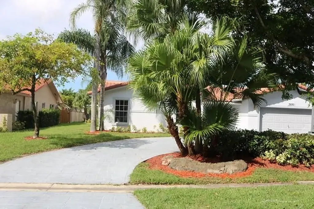 3680 NW 111th Avenue Coral Springs FL 33065