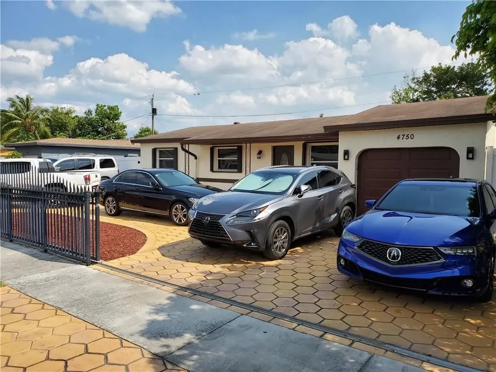 4750 NW 18th Street Lauderhill FL 33313