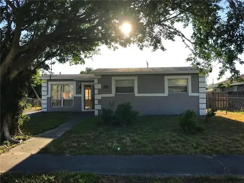2260 NW 2nd Street Boynton Beach FL 33435