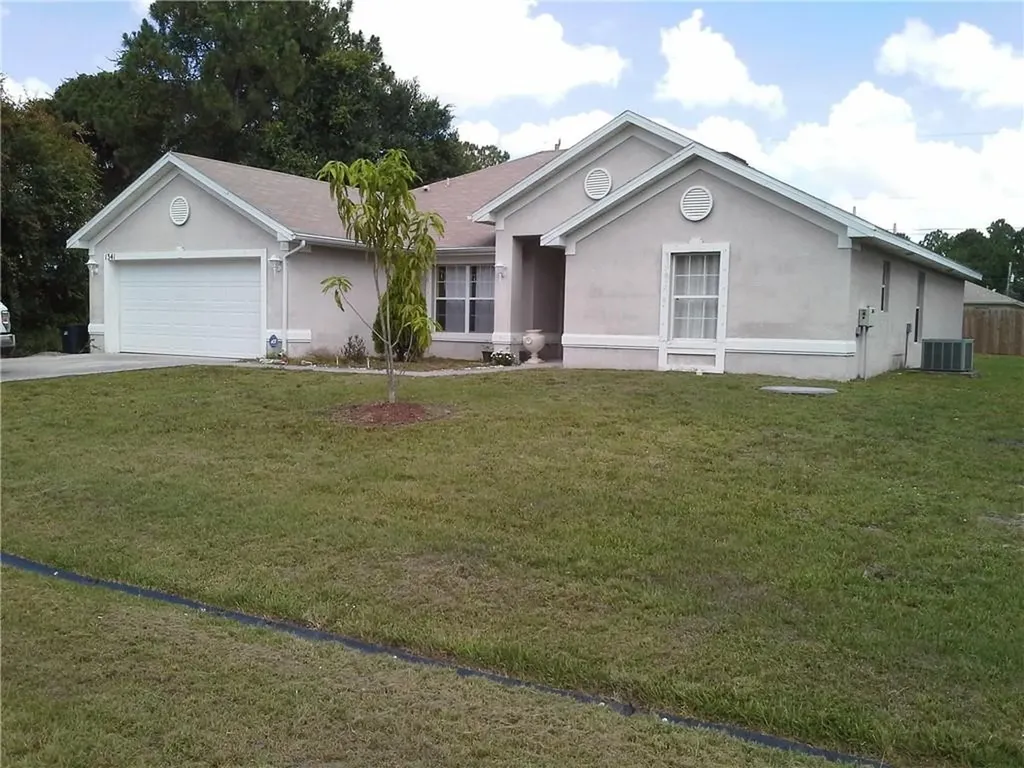 1341 SW Halford Avenue Port St Lucie FL 34953