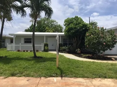 3820 NW 26th Street Lauderdale Lakes FL 33311