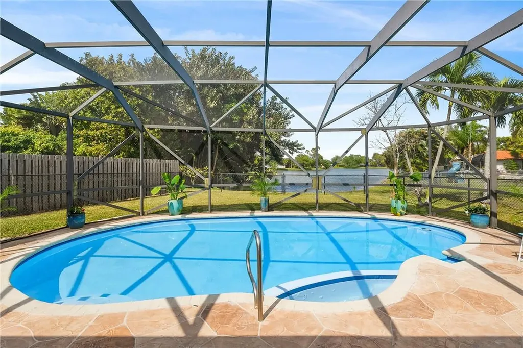2583 NW 121st Drive Coral Springs FL 33065