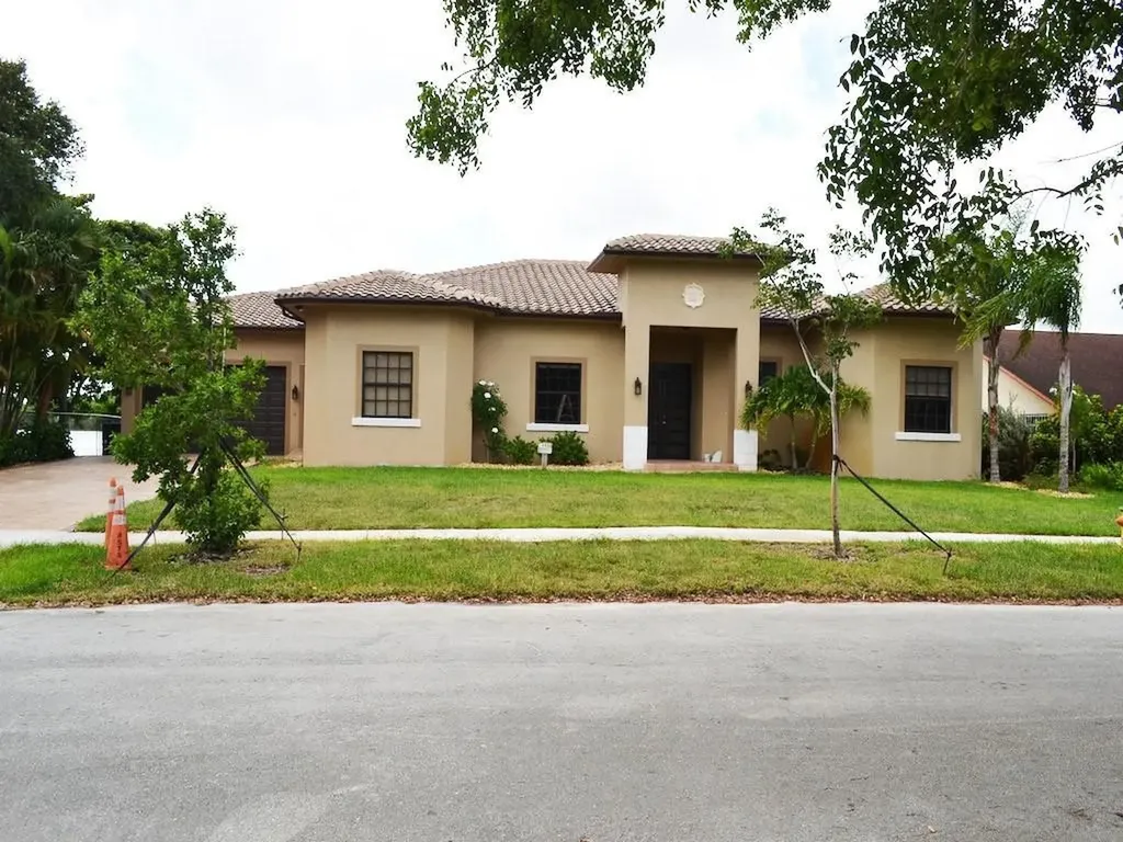 14800 NW 17th Drive Miami FL 33167