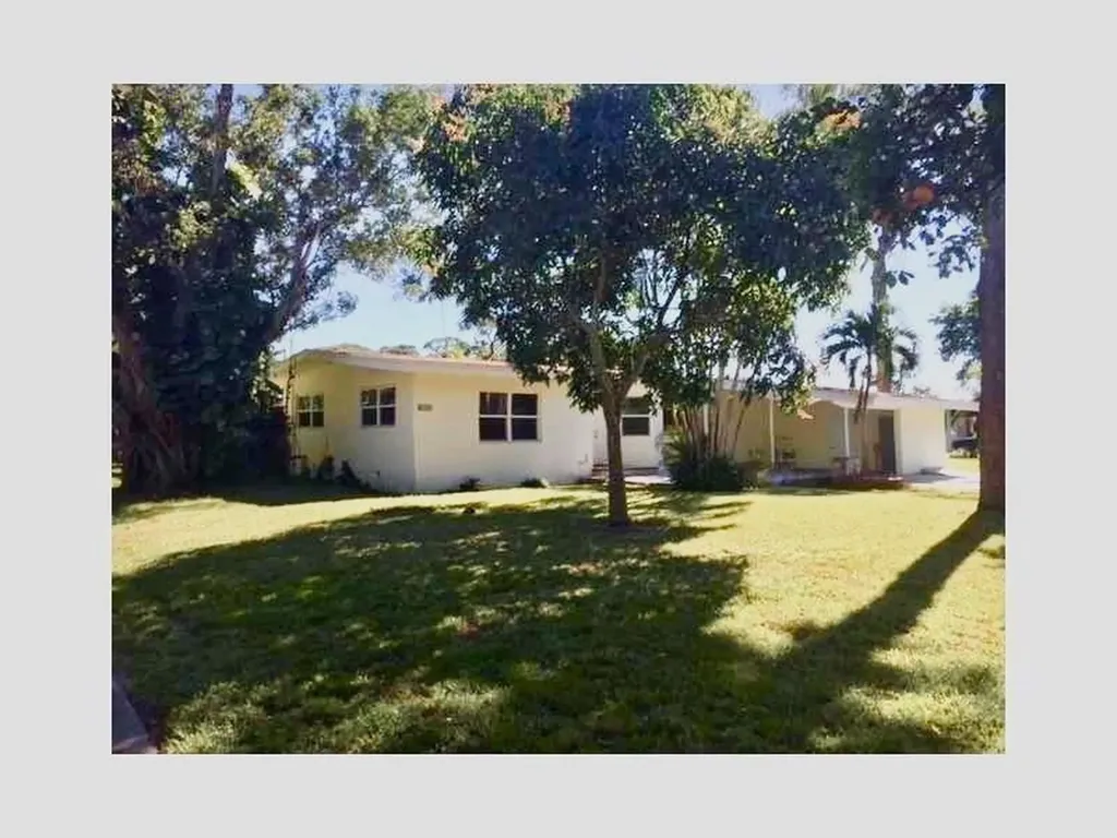 1020 SW 44th Avenue Plantation FL 33317
