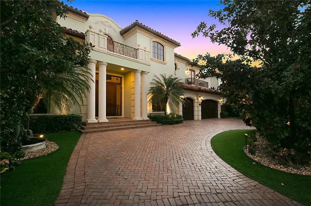 2380 NE 30th Court Lighthouse Point FL 33064