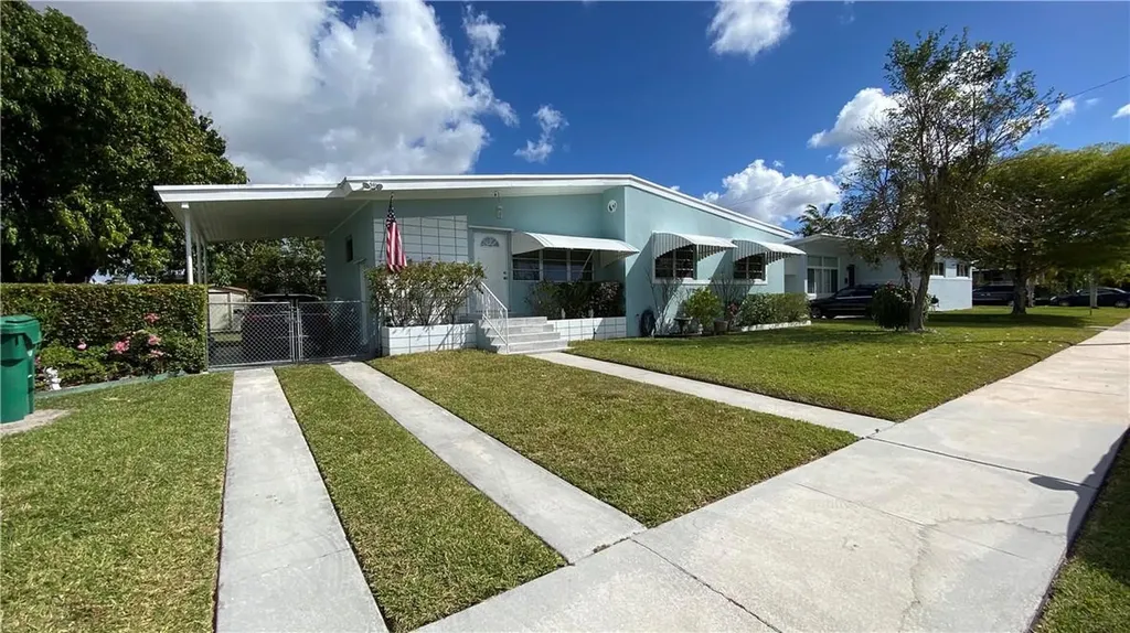 8451 SW 33rd Terrace Miami FL 33155