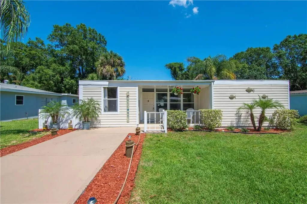 1646 28th Avenue Vero Beach FL 32960