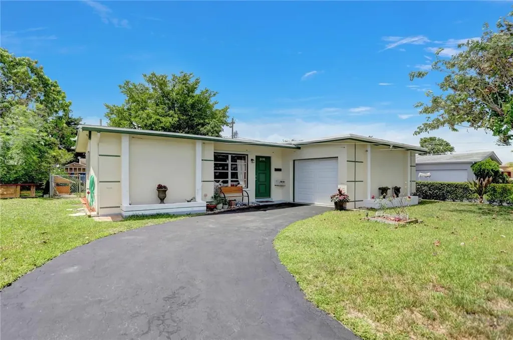 8440 NW 26th Place Sunrise FL 33322