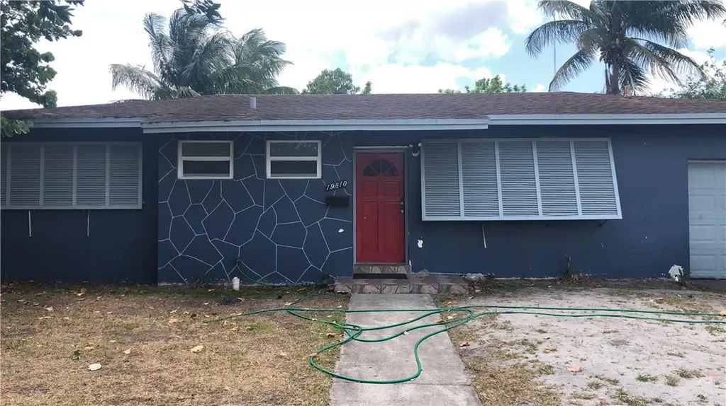 19810 N Miami Avenue Miami FL 33169