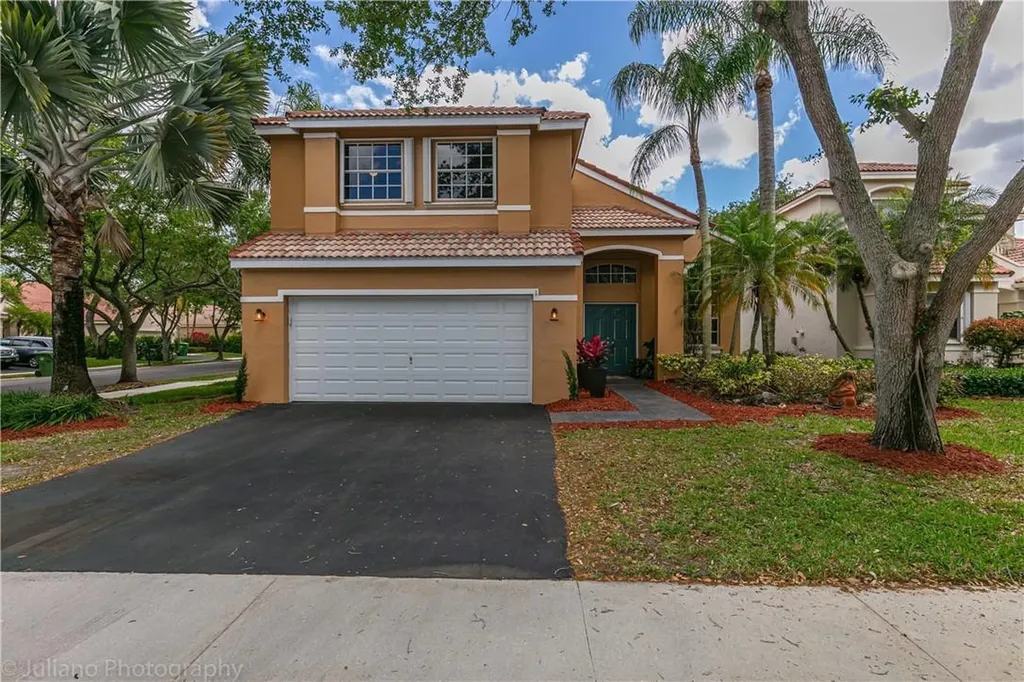 1272 Bayview Circle Weston FL 33326