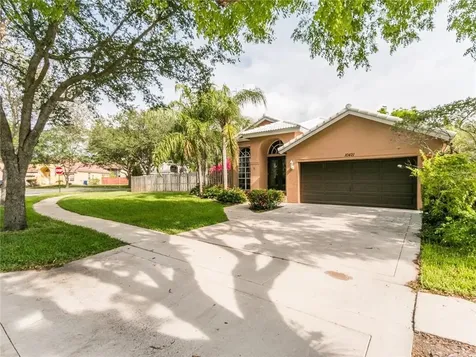 10421 Brasilia Street Hollywood FL 33026