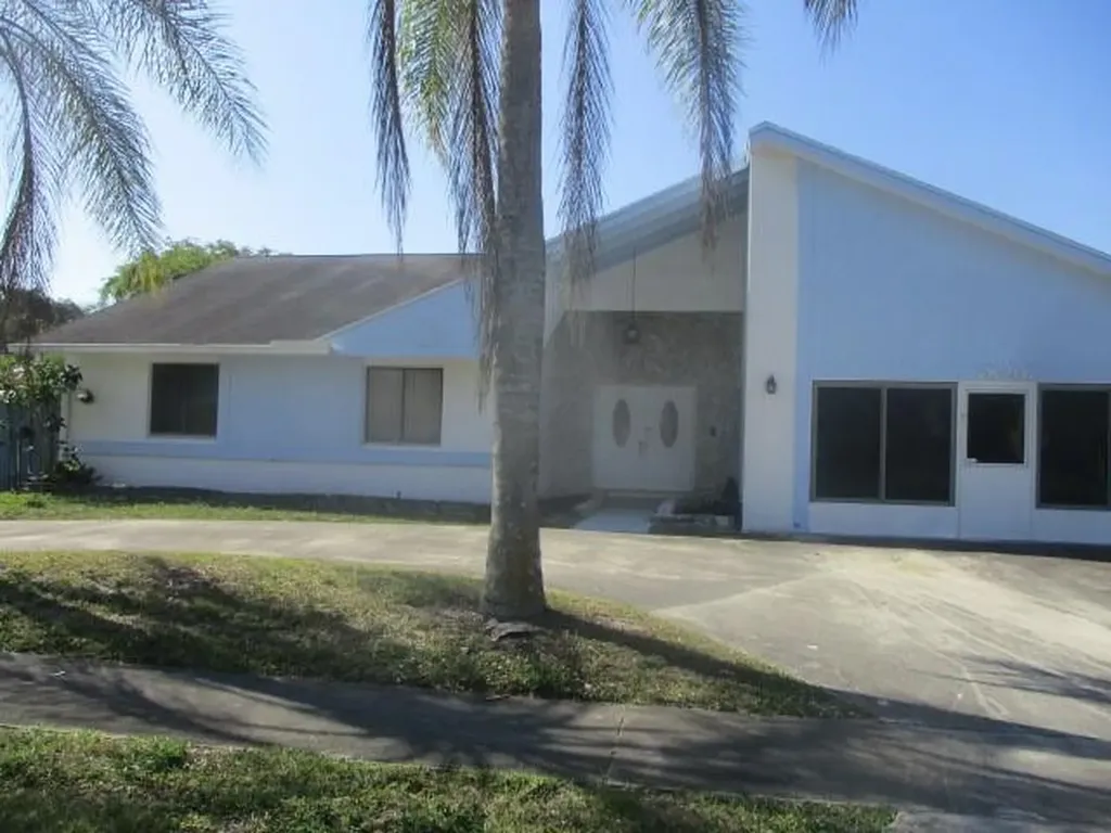 7820 NW 53rd Court Lauderhill FL 33351