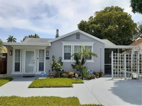 1016 NE 35th Street Oakland Park FL 33334