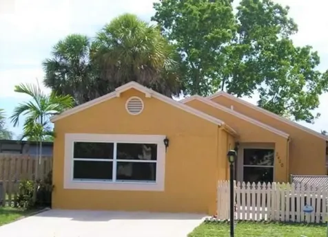 2420 SW 85th Avenue Miramar FL 33025