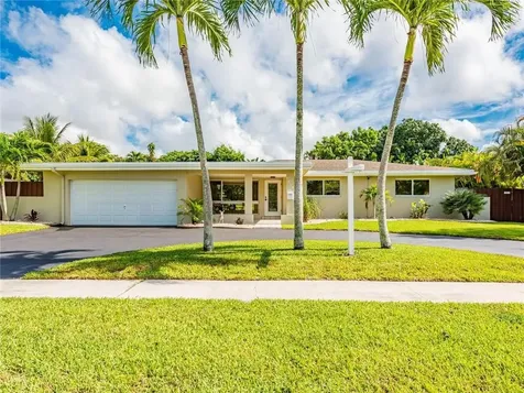 6191 SW 3rd Street Plantation FL 33317