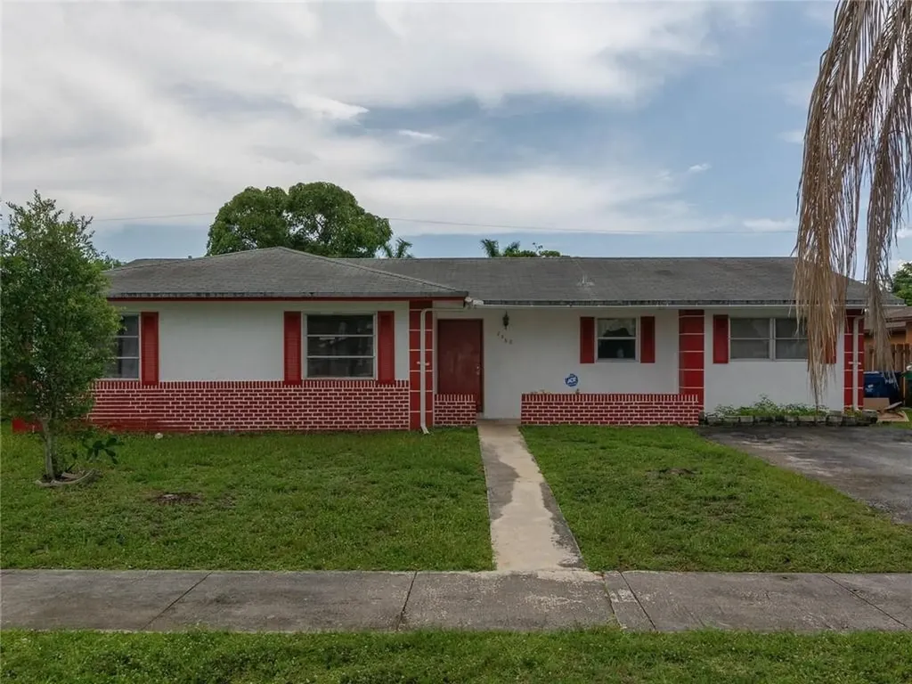 8560 NW 46th Street Lauderhill FL 33351