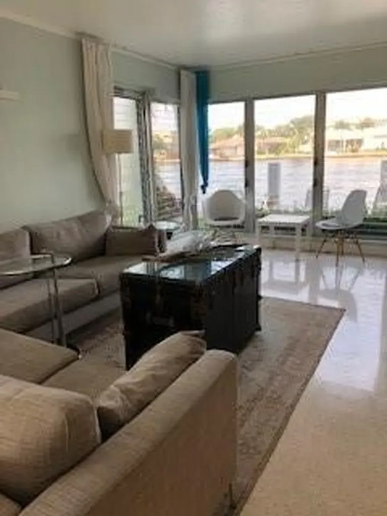561 Bayshore Drive Fort Lauderdale FL 33304
