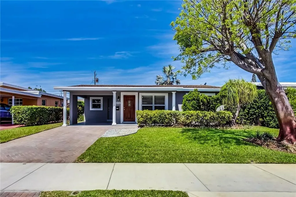 3771 NE 18th Avenue Pompano Beach FL 33064