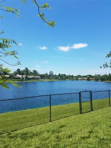 5621 SW 113th Avenue Cooper City FL 33330