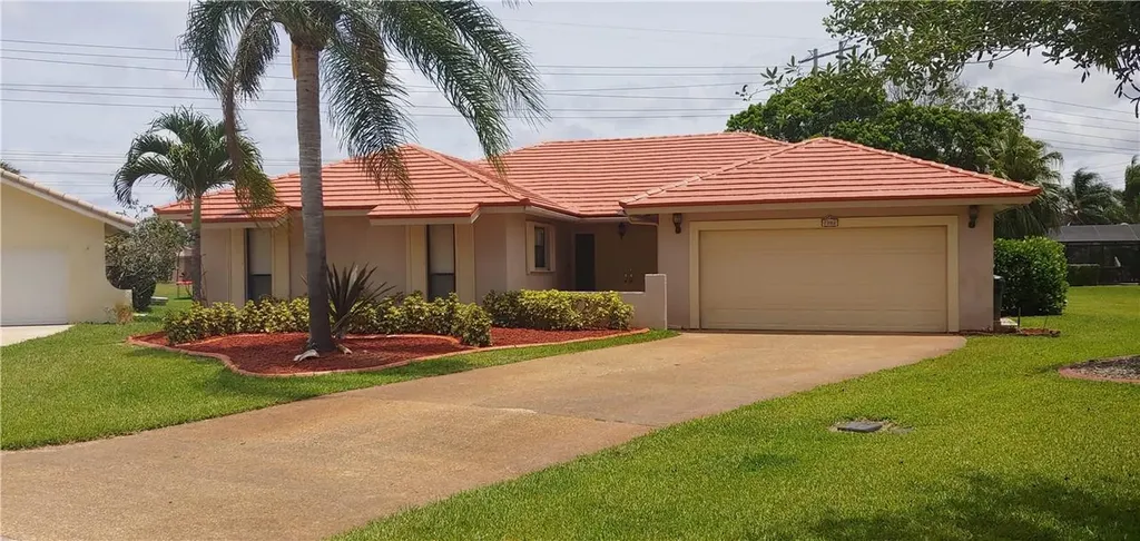 7002 NW 40th Place Coral Springs FL 33065