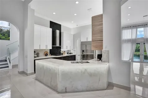 11049 Canary Island Court Plantation FL 33324
