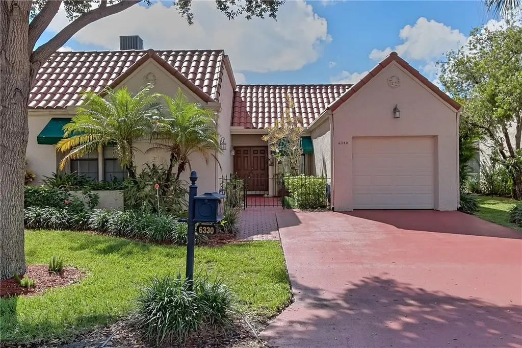 6330 Las Flores Drive Boca Raton FL 33433