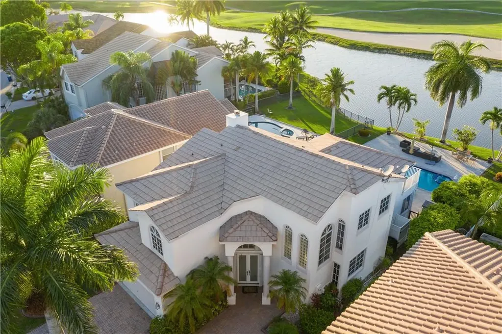 12125 Glenmore Drive Coral Springs FL 33071