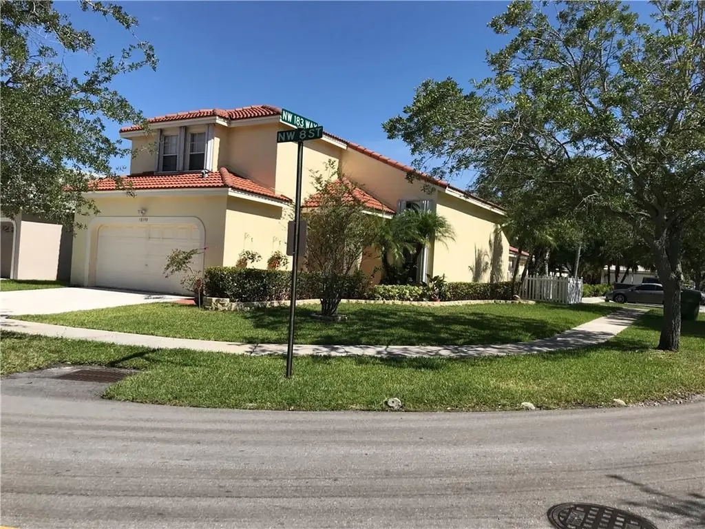 18390 NW 8th Street Pembroke Pines FL 33029