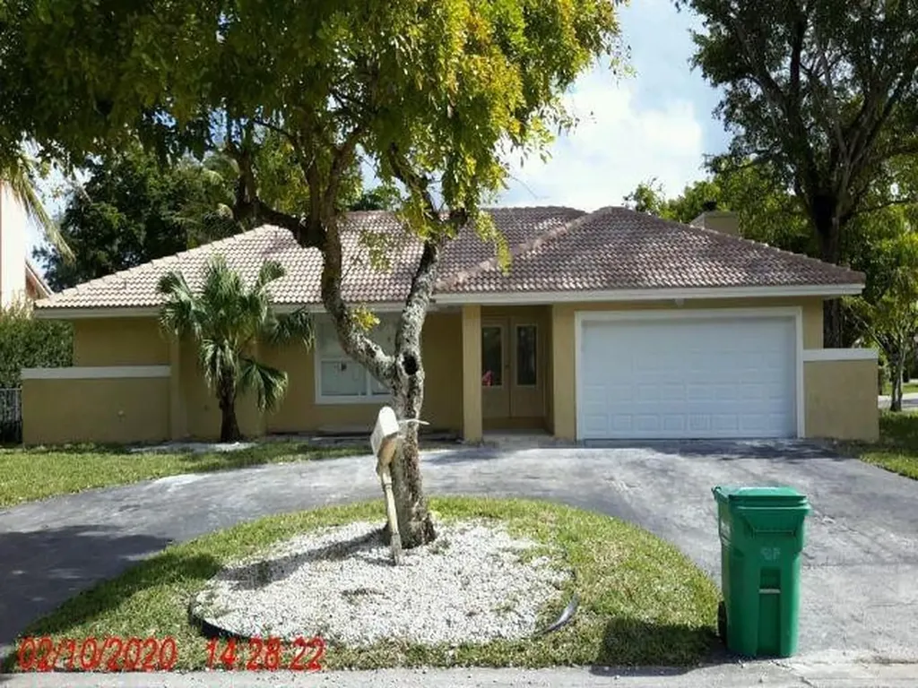 10695 NW 17th Court Coral Springs FL 33071