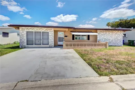 6925 NW 17th Street Margate FL 33063