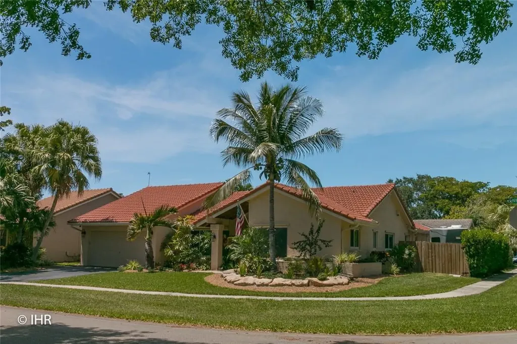 10601 NW 6th Street Plantation FL 33324