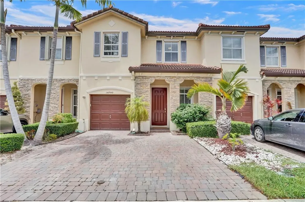 14749 SW 25th Street Miami FL 33185