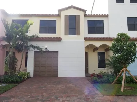 20964 NW 1st Court Pembroke Pines FL 33029