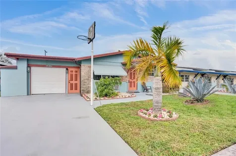 6225 Dewey Street Hollywood FL 33023