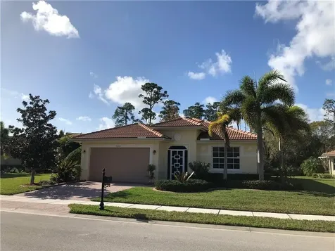 3223 Sussex Way Vero Beach FL 32966