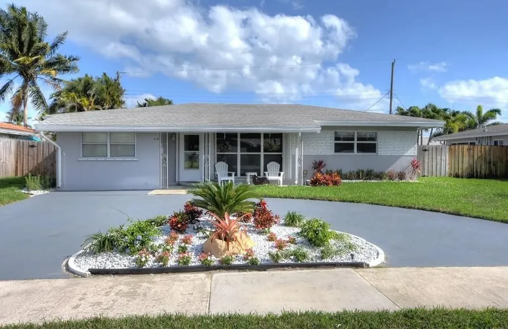 410 SE 2nd Avenue Pompano Beach FL 33060