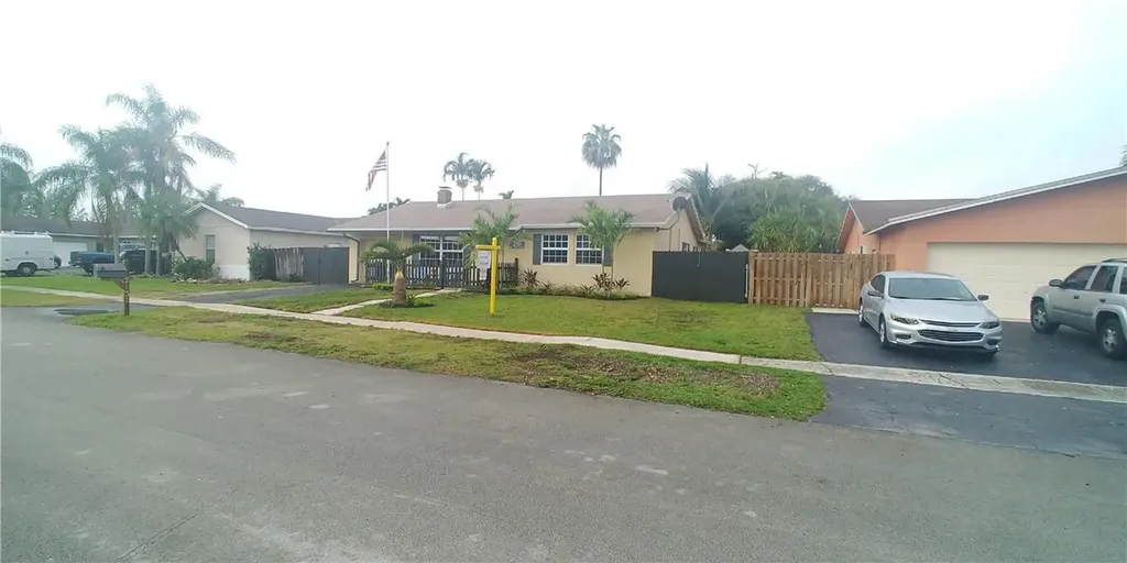 2131 NW 109th Avenue Sunrise FL 33322