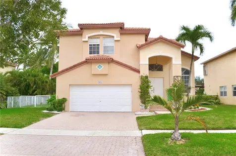 1011 NW 185th Avenue Pembroke Pines FL 33029