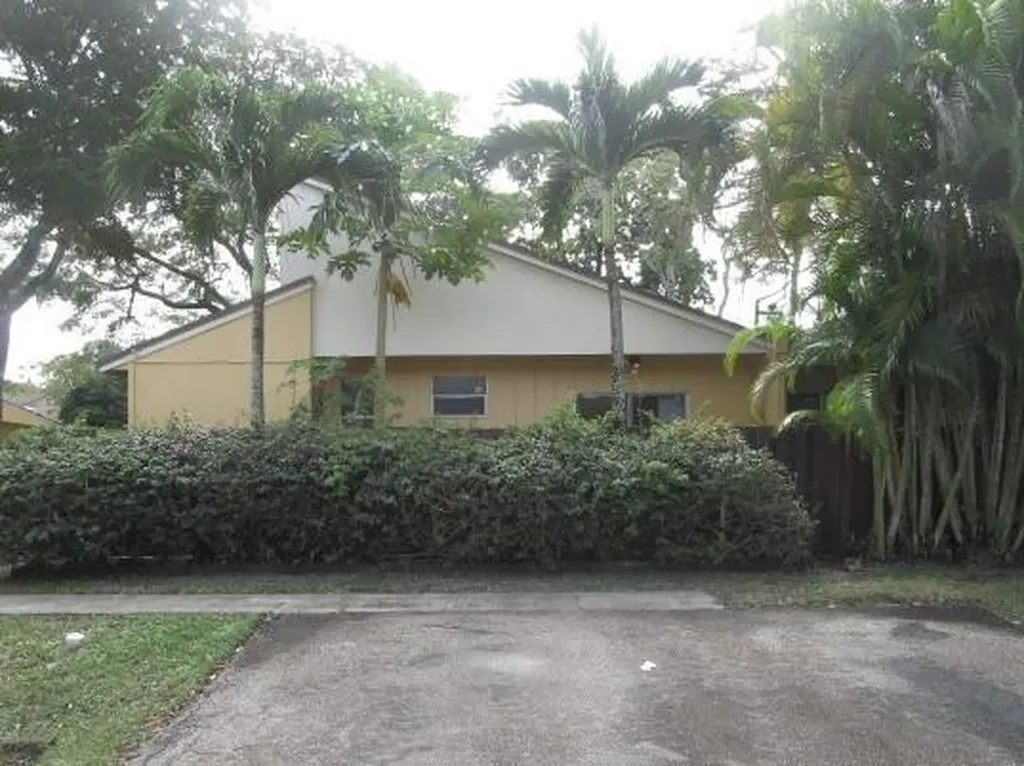 11720 Timbers Way Boca Raton FL 33428