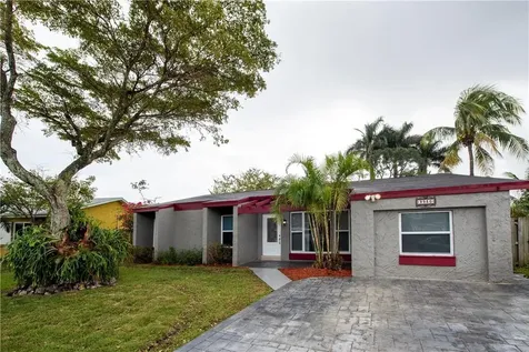 9930 NW 3rd Street Pembroke Pines FL 33024