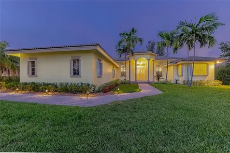 840 NW 115th Avenue Plantation FL 33325