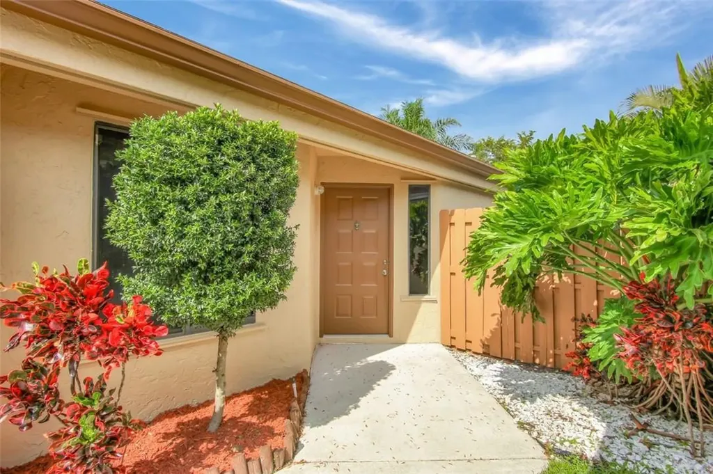 3351 NW 22nd Place Coconut Creek FL 33066
