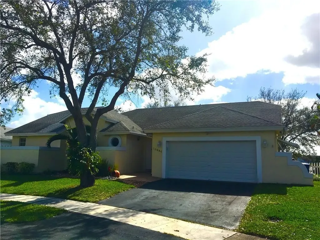 15044 SW 10th Street Sunrise FL 33326