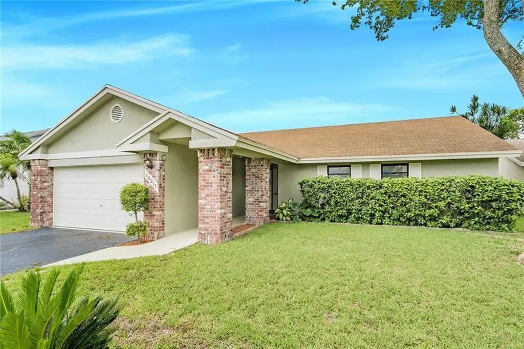 10211 NW 32nd Street Sunrise FL 33351