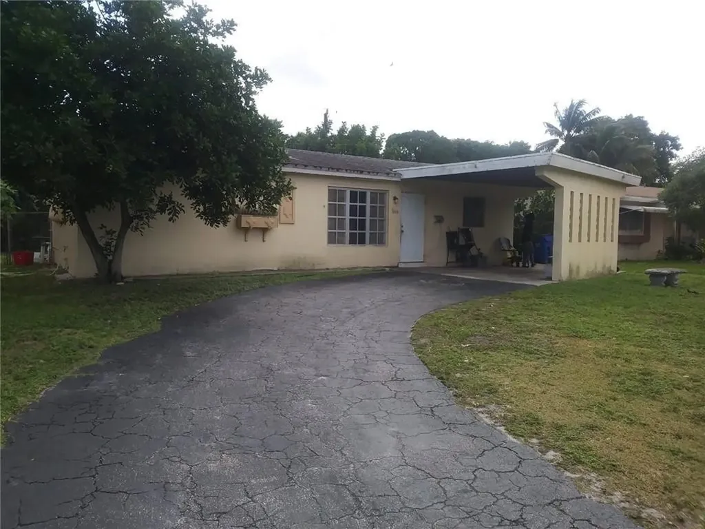 3544 NW 33rd Street Lauderdale Lakes FL 33309