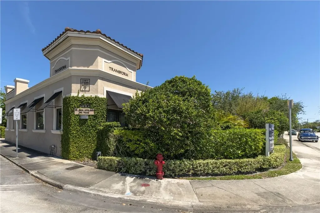 2000 S Andrews Avenue Fort Lauderdale FL 33316
