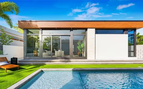 234 NE 23rd Street Wilton Manors FL 33305