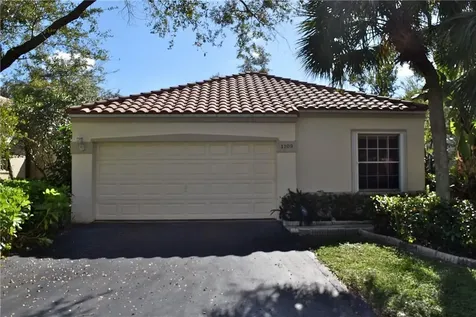 1109 NW 107th Terrace Plantation FL 33322